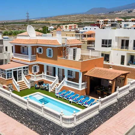 Naranja Mit Beheiztem Pool Und Meerblick By Interhome