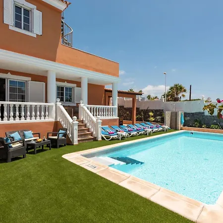 Naranja Mit Beheiztem Pool Und Meerblick By Interhome Casa vacanze Callao Salvaje