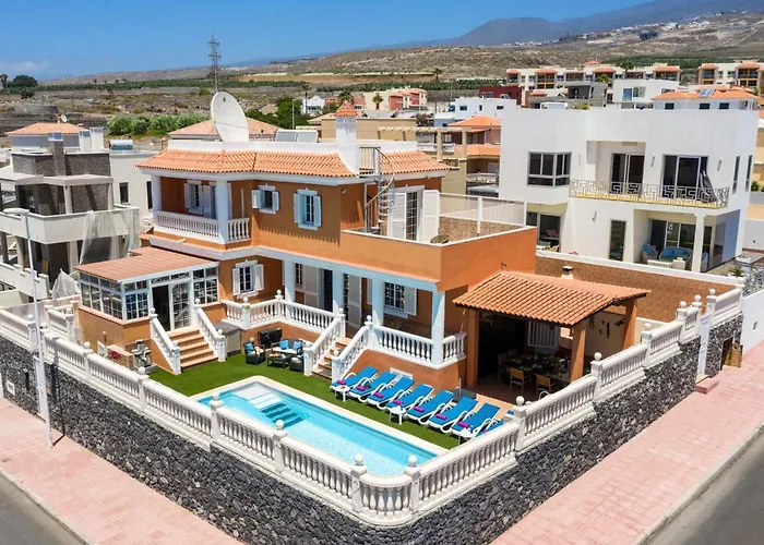 Naranja Mit Beheiztem Pool Und Meerblick By Interhome