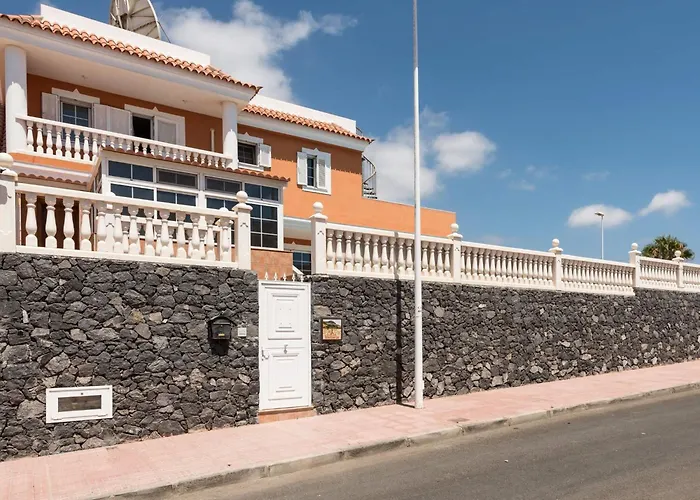 Naranja Mit Beheiztem Pool Und Meerblick By Interhome Holiday home